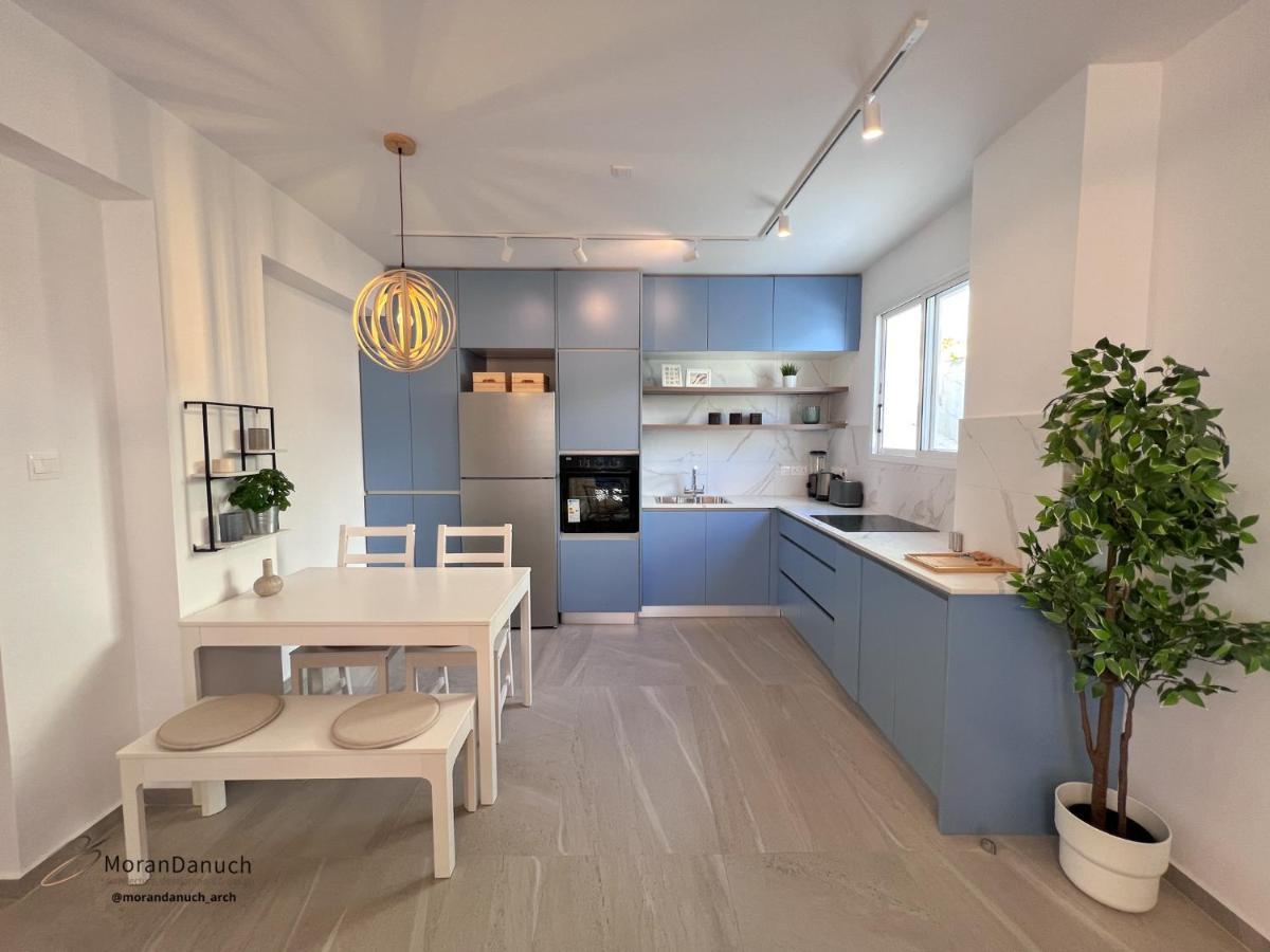 Ikaria Sea View Apartment Хлоракас Экстерьер фото